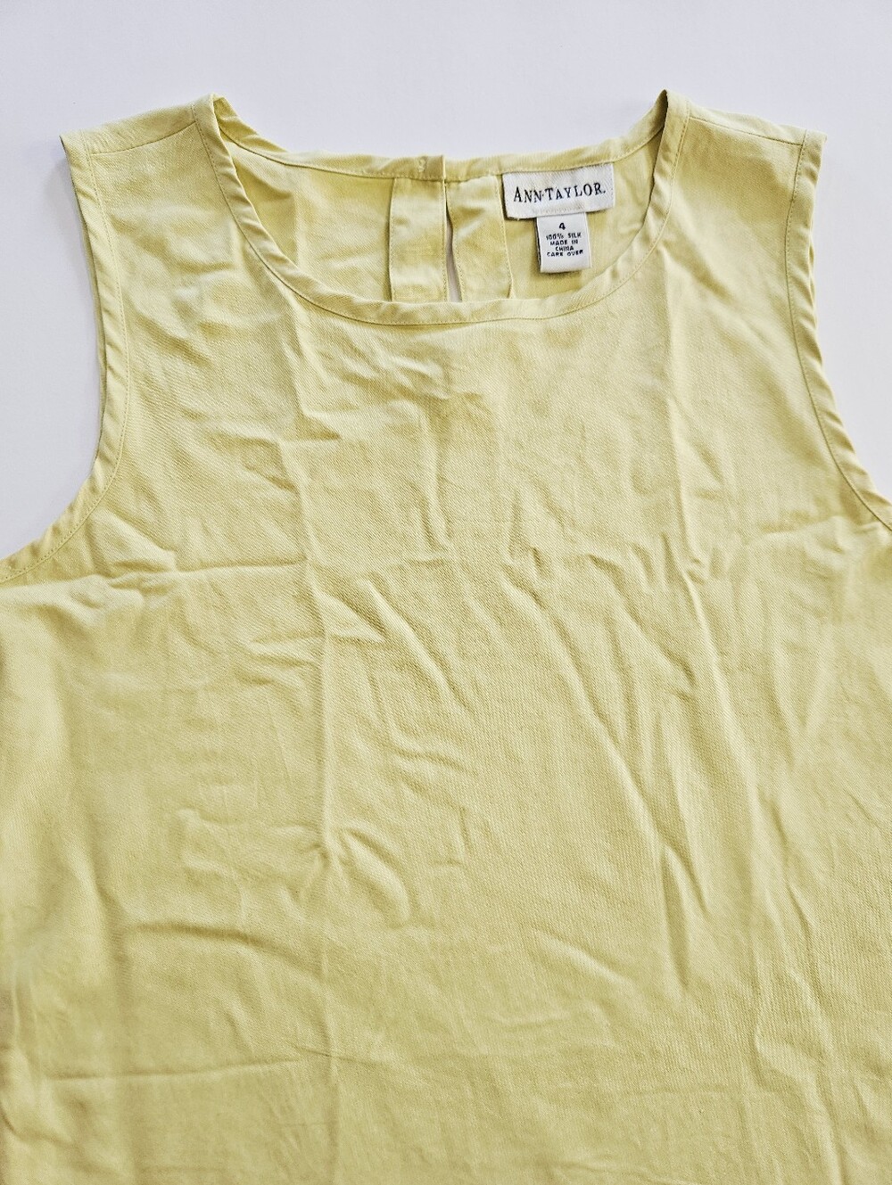 Vintage Ann Taylor 100% Silk Light Green Chartreuse Sleeveless Blouse Tank Top 4 - Picture 6 of 8